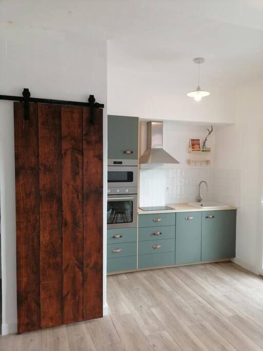 Apartamento Completamente Equipado Centro Ferrol Exteriör bild