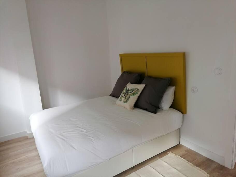 Apartamento Completamente Equipado Centro Ferrol Exteriör bild